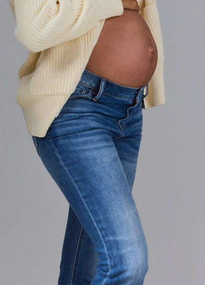 Hatch- The Crop Maternity Jean