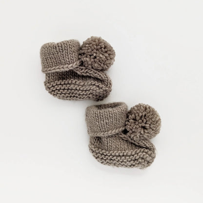 Huggalugs- Garter Stitch Booties