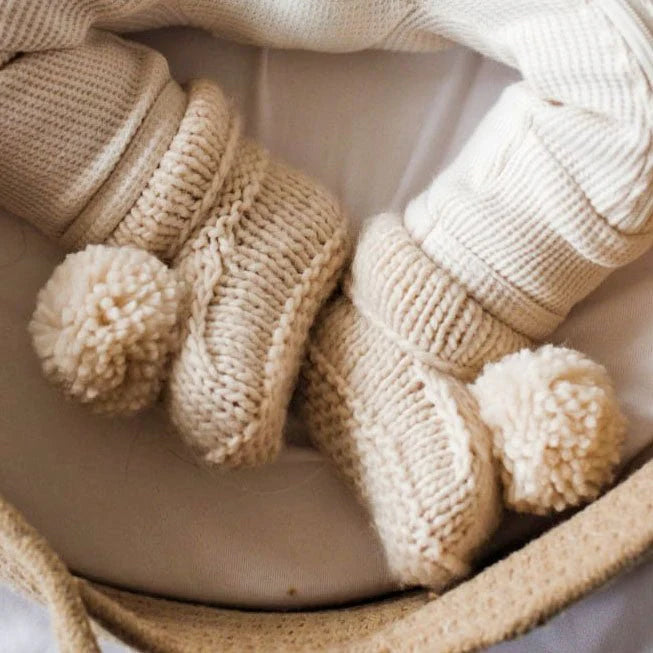 Huggalugs- Garter Stitch Booties