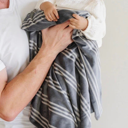 Saranoni-Minky Stretch Receiving Blanket