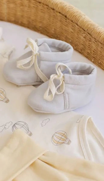 Quincy Mae- Baby Booties